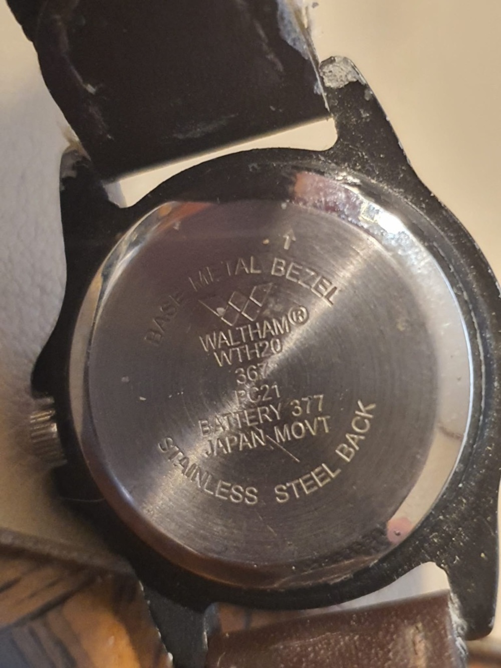 🦋10/$20🦋 Waltham Silver/Tan Nylon Women's Field Watch - Picture 5 of 5